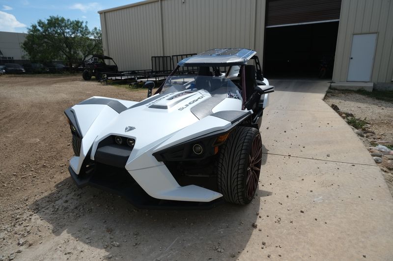 2019 Polaris SLINGSHOT SL ICON MONUMENT WHITEImage 13