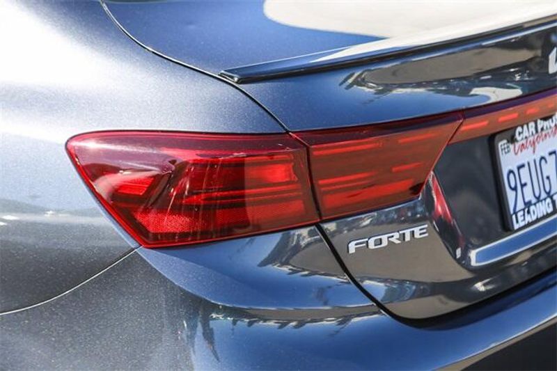 2023 Kia Forte GT-LineImage 10