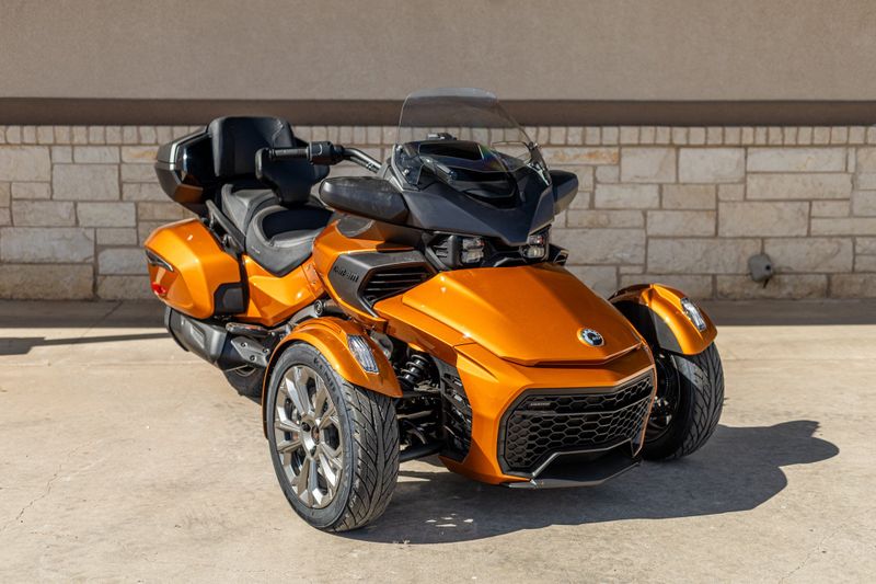 2024 Can-Am SPYDER F3 LIMITED SPECIAL SERIES COGNAC METALLICImage 1