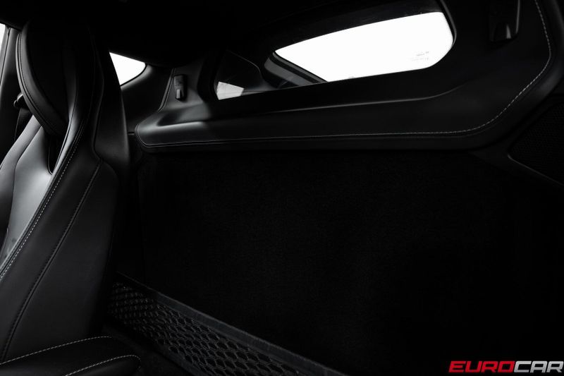 2025 Lotus Emira *6-SPEED MANUAL * NEW CAR*Image 37