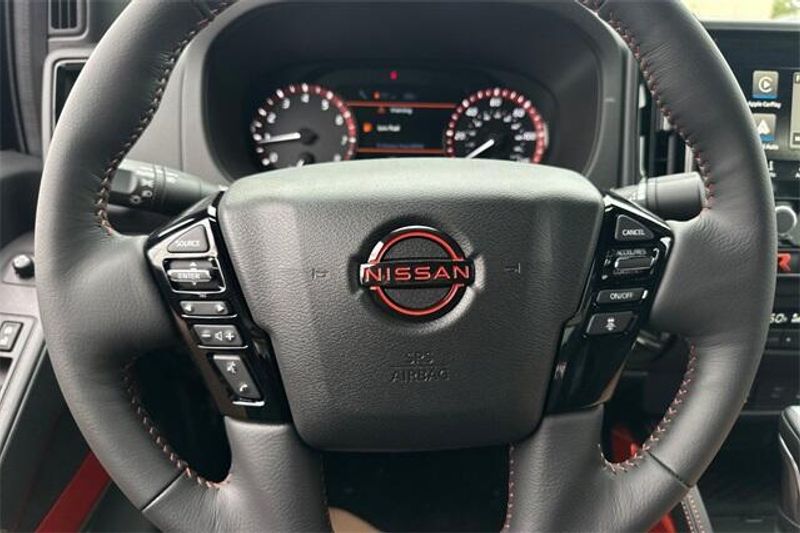 New 2025 Nissan Frontier PRO-4XImage 19