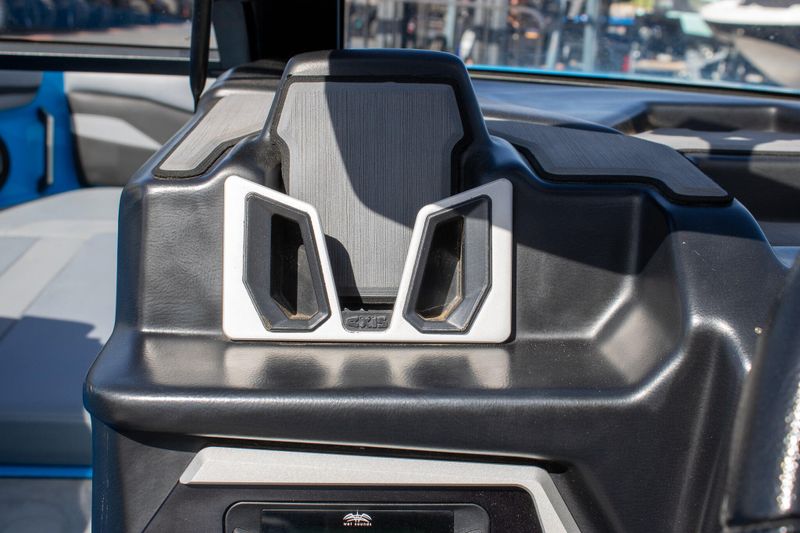 USED 2024 AXIS TSERIES T250 Image 22