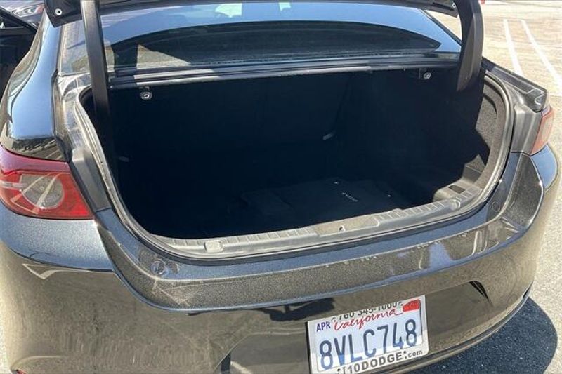 2021 Mazda Mazda3 Sedan SelectImage 34