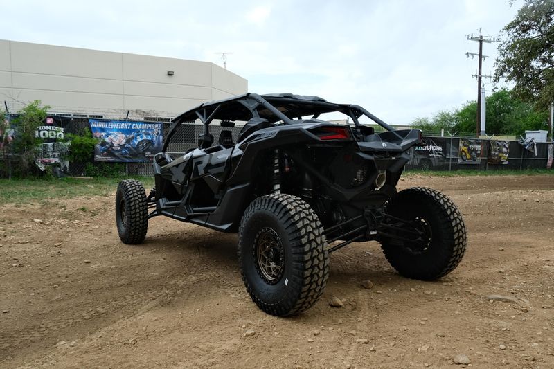 NEW 2026 CAN-AM MAVERICK X3 MAX X RS TURBO RR SMARTSHOX WITH 1025 TOUCHSCREEN Image 5