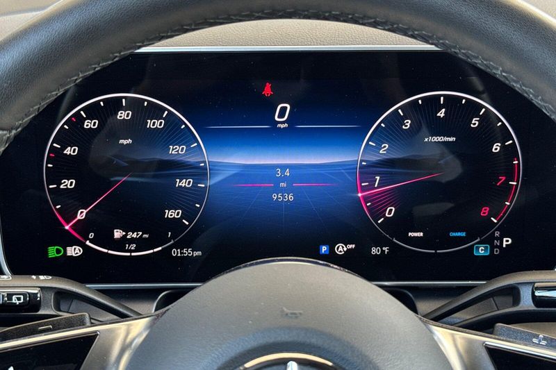 Used 2026 Mercedes-Benz GLC 300Image 29