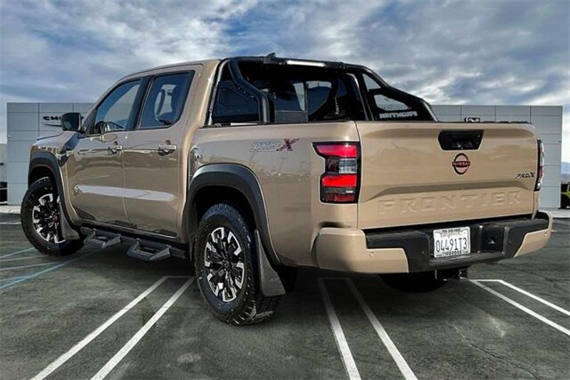 Used 2023 Nissan Frontier PRO-XImage 10