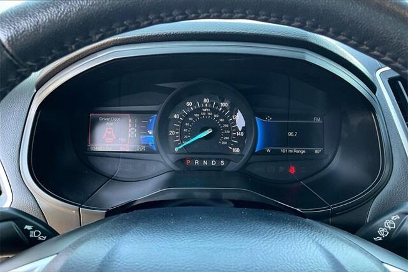 Used 2024 Ford Edge SELImage 20