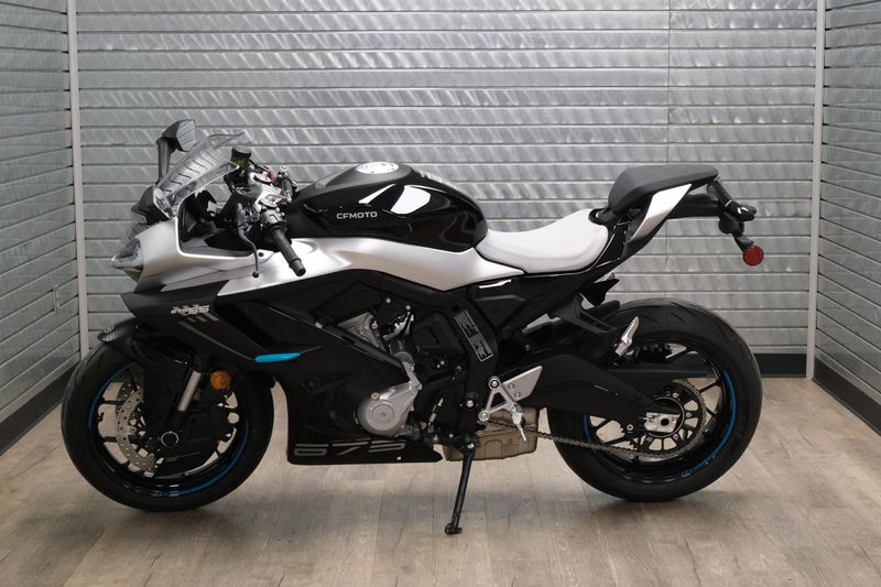 NEW 2026 CFMOTO 675SS Image 6