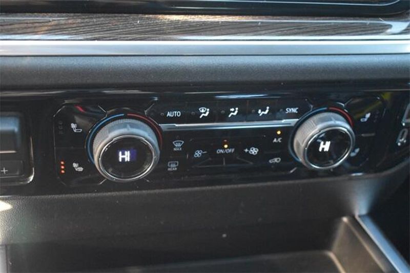 Used 2022 Chevrolet Silverado 1500 LTImage 27