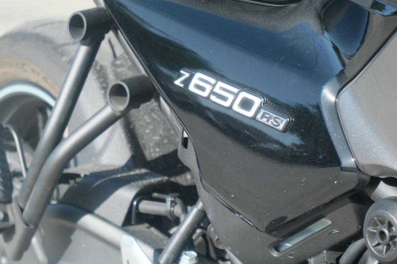 2023 Kawasaki Z650RS METALLIC MOONDUST GRAY AND EBONY Image 17