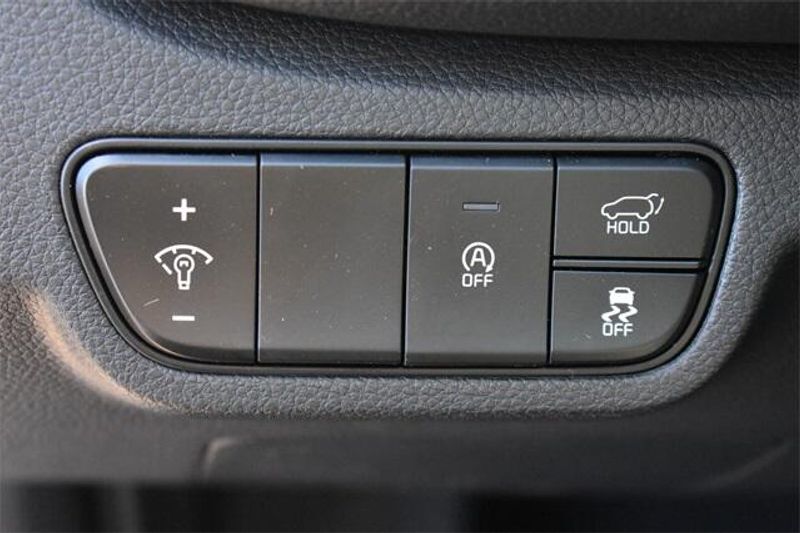 2025 Kia Seltos EXImage 23