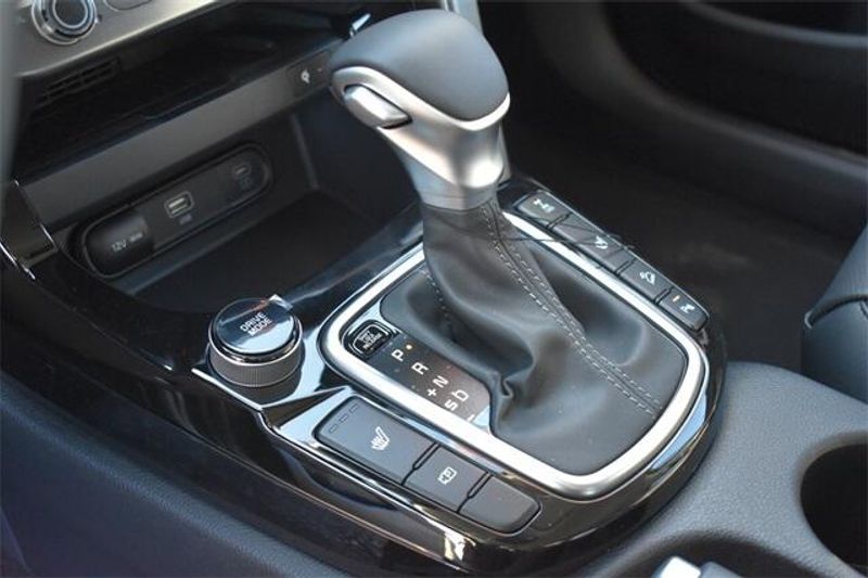 2025 Kia Seltos EXImage 24