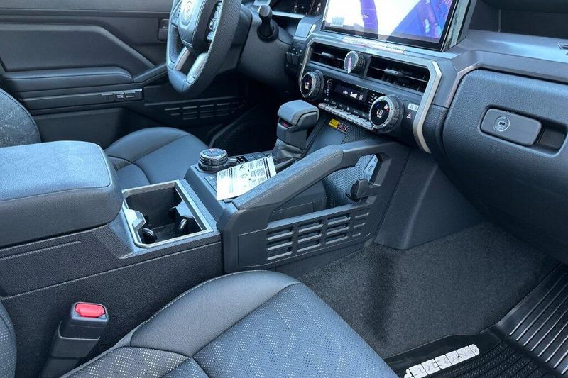 New 2026 Toyota Tacoma TRD Off-RoadImage 15