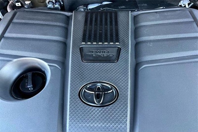 Used 2025 Toyota Tundra LimitedImage 32