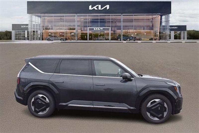 2024 Kia EV9 LandImage 2