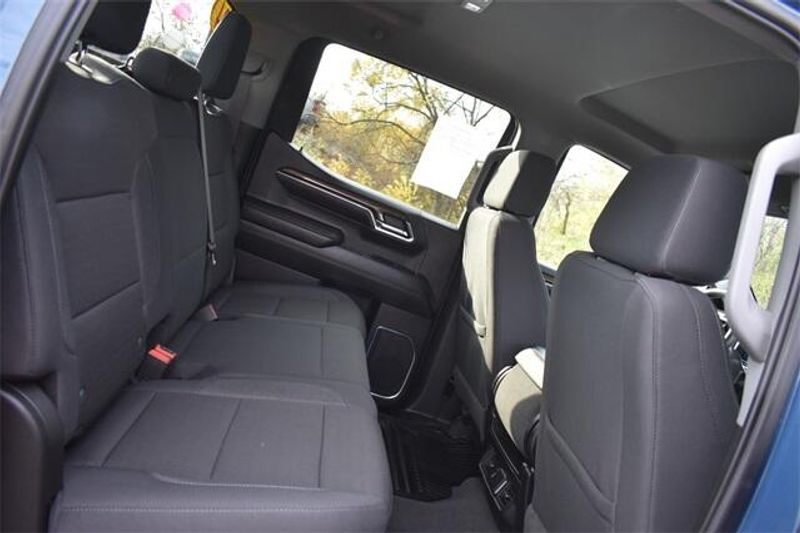 Used 2024 Chevrolet Silverado 1500 LTImage 15