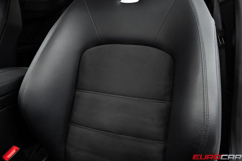 2012 Mercedes-Benz C-Class C 63 AMG *CARBON INTERIOR TRIM * SUNROOF*Image 37