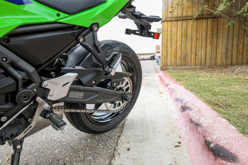 NEW 2026 KAWASAKI NINJA  650 ABS Image 11