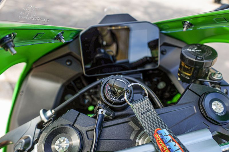 NEW 2026 KAWASAKI NINJA ZX10R ABS Image 14