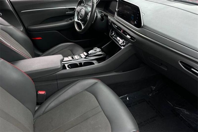 Used 2023 Hyundai Sonata SEL PlusImage 13