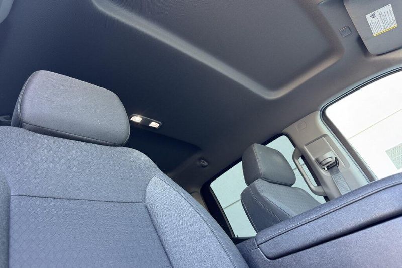 Used 2025 GMC Sierra 1500 ElevationImage 14