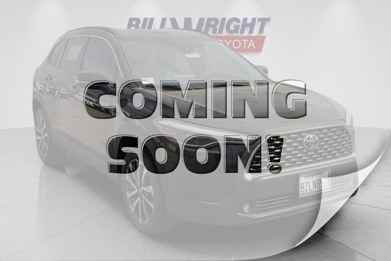 Used 2022 Toyota Corolla Cross XLEImage 1
