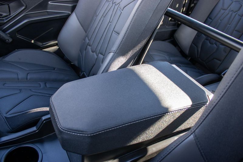 NEW 2026 POLARIS GENERAL XP 4 1000 ULTIMATE Image 31