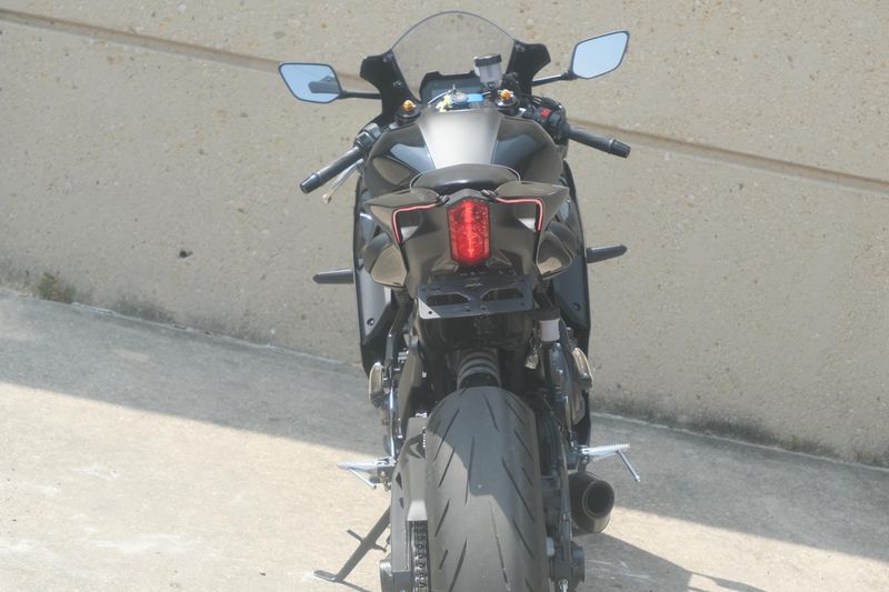 2024 Yamaha YZFR7 BLACK Image 5