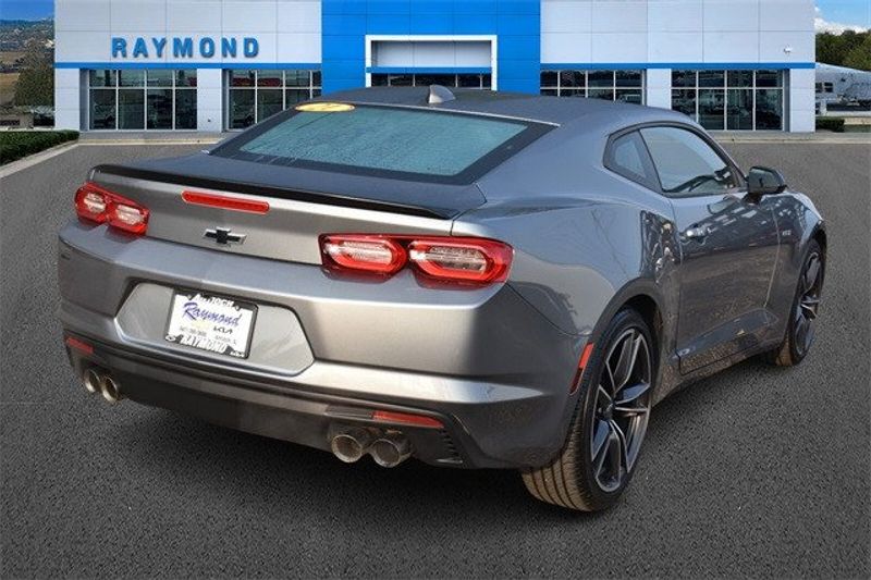 2021 Chevrolet Camaro LT1Image 3