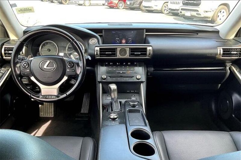 2015 Lexus IS 250 250Image 15