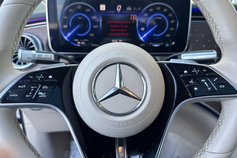 Used 2023 Mercedes-Benz EQS 450Image 28