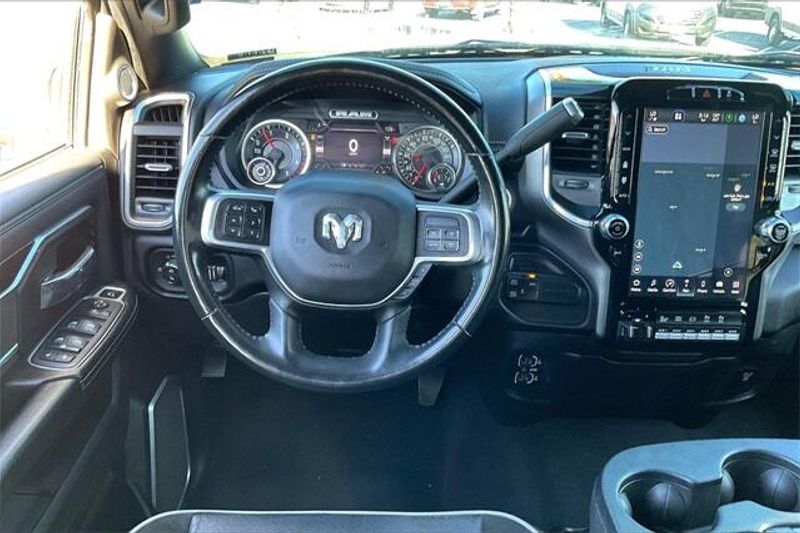 2022 Ram 3500 Laramie photo 4