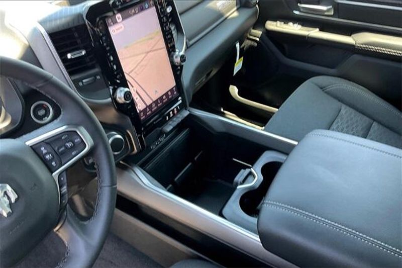 2025 RAM 1500 Big Horn Crew Cab 4x4 5