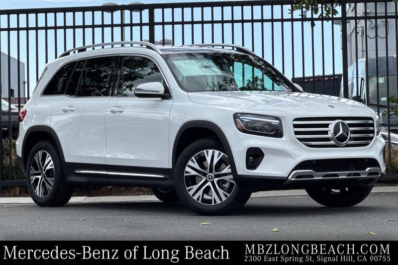 New 2026 Mercedes-Benz GLB 250Image 1