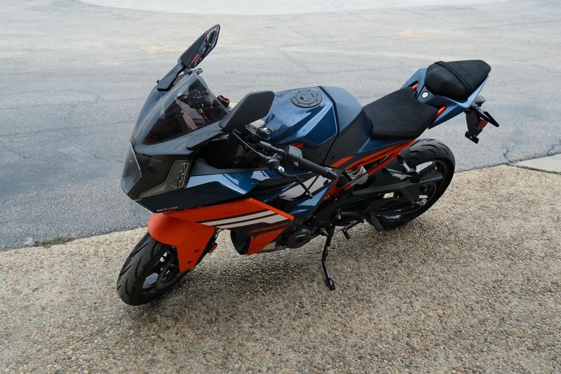 New 2024 KTM RC 390 BLUE Image 7