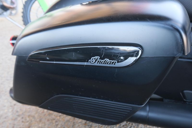 USED 2021 INDIAN MOTORCYCLE CHALLENGER DARK HORSE Image 17