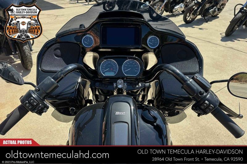 2023 Harley-Davidson Road Glide in a Black exterior color. BMW Motorcycles of Temecula – Southern California (951) 506-6903 bmwmotorcyclesoftemecula.com 