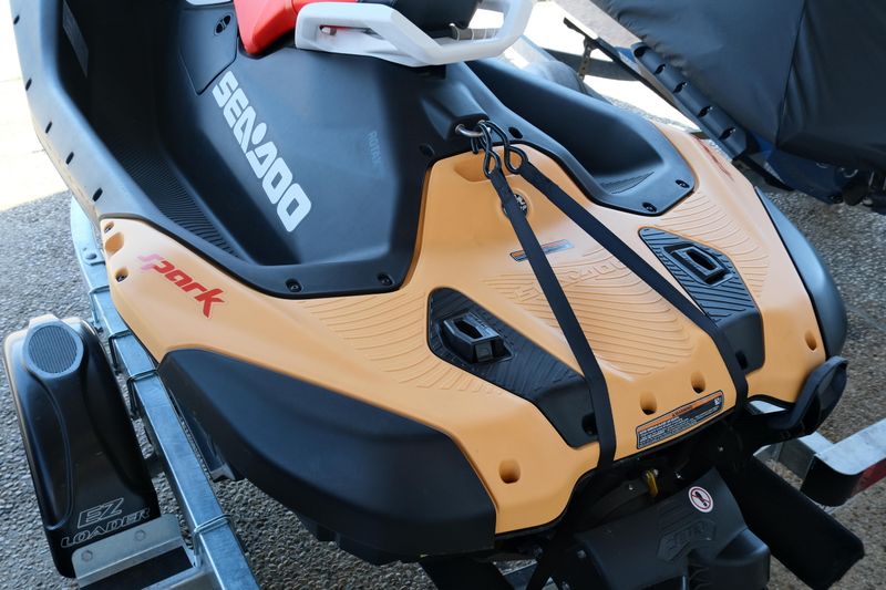 USED 2025 SEADOO PWC SPARK CONV 90 AUD OR 2UP IBR 25 STD Image 10