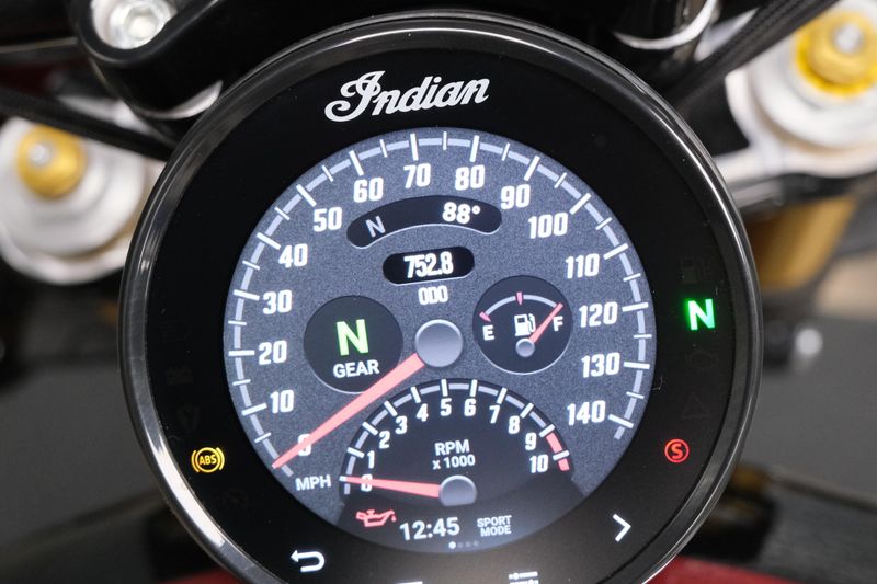 USED 2025 INDIAN MOTORCYCLE 101 SCOUT Image 24