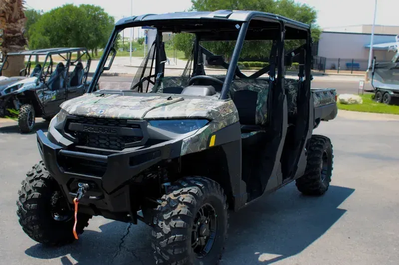 2025 Polaris RANGER CREW XP 1000 PREMIUM PURSUIT CAMO Image 16