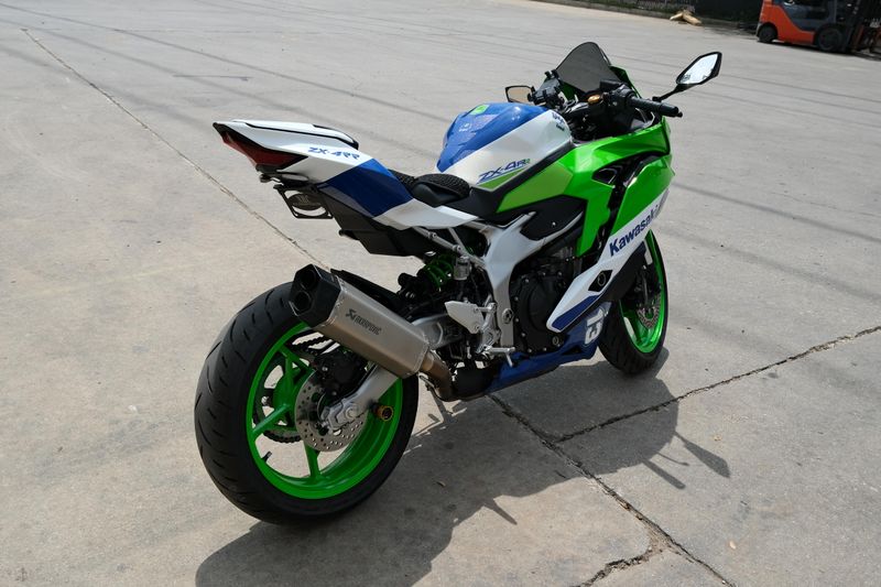 USED 2024 KAWASAKI NINJA ZX4RR ABS Image 3