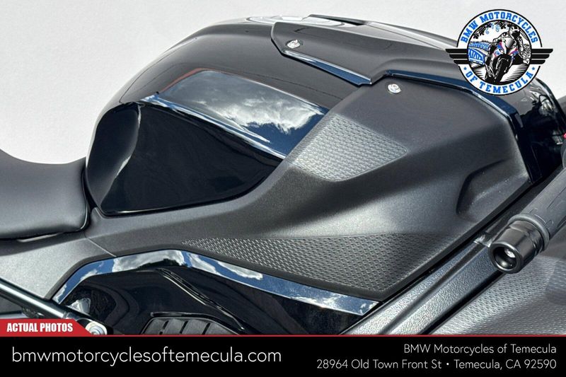 2026 BMW S 1000 RRImage 9