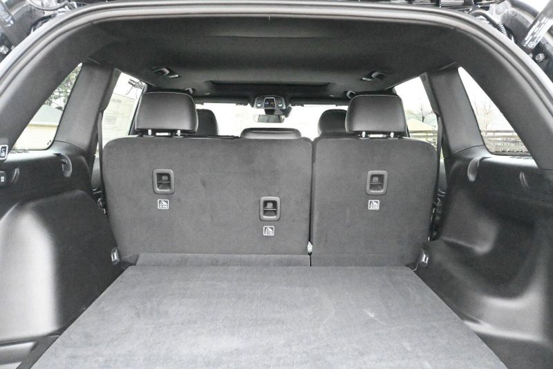 2025 Jeep Grand Cherokee Altitude XImage 9
