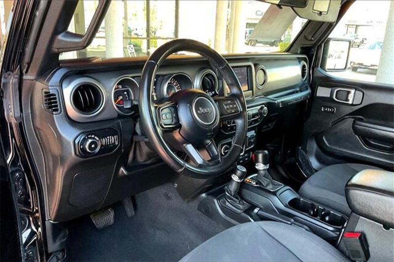 2021 Jeep Wrangler Unlimited Sport SImage 14