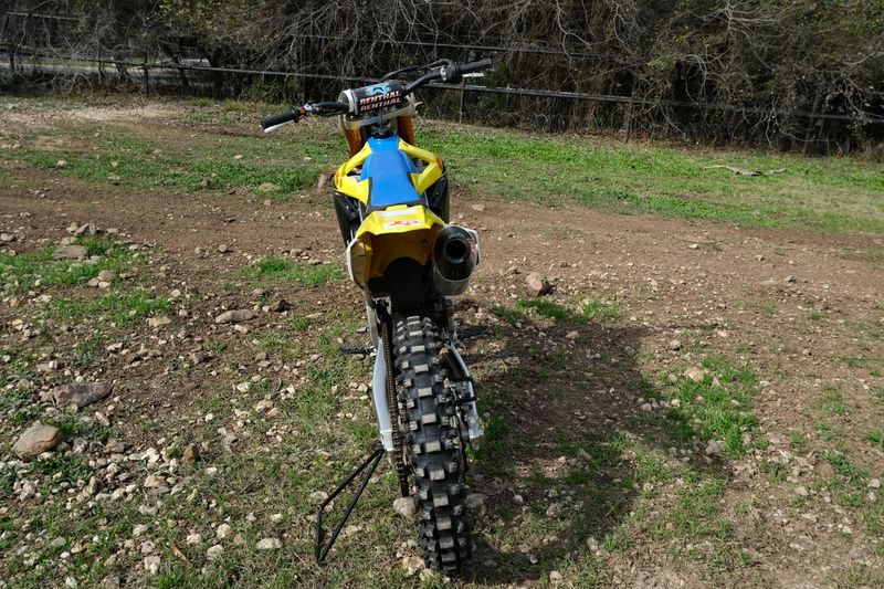 2020 Suzuki RMZ250M0 YELLOWImage 11