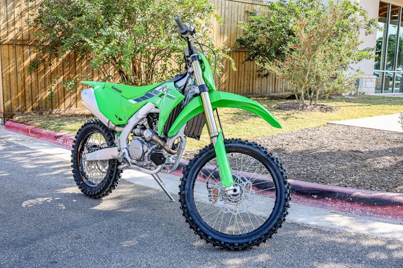 2025 Kawasaki KX 250X  LIME GREENImage 1