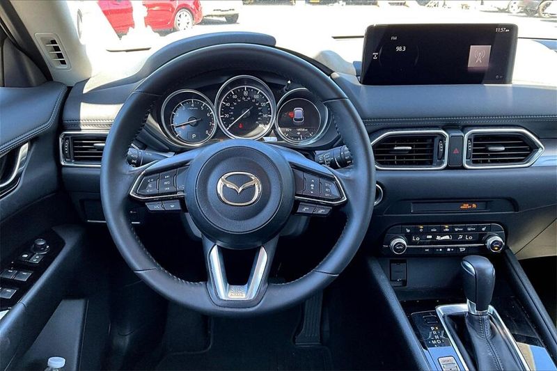 Used 2023 Mazda CX-5 2.5 S Select PackageImage 5