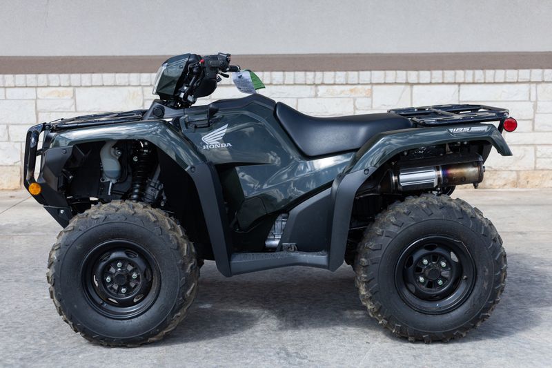 2024 HONDA FourTrax Foreman Rubicon 4x4 EPS in a GREEN exterior color. Family PowerSports (877) 886-1997 familypowersports.com 