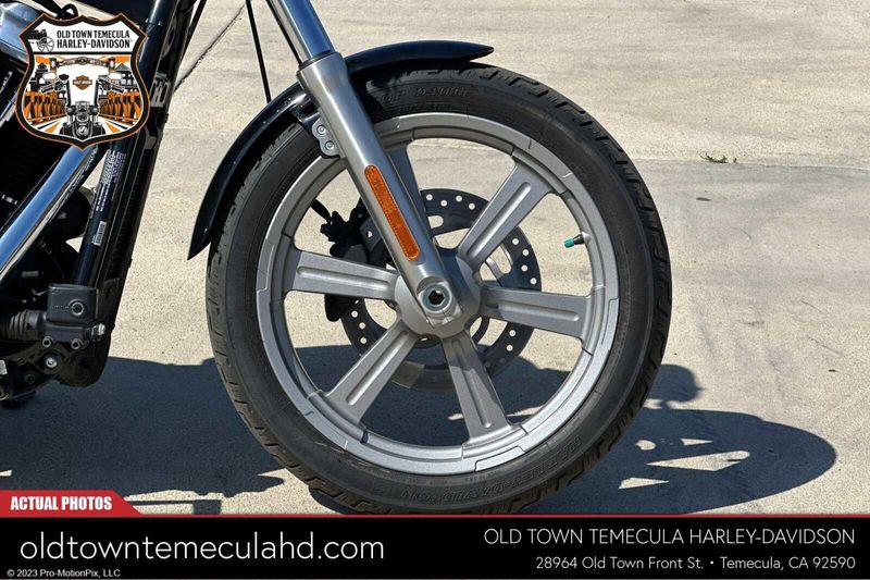 2023 Harley-Davidson Softail in a Black exterior color. BMW Motorcycles of Temecula – Southern California (951) 506-6903 bmwmotorcyclesoftemecula.com 