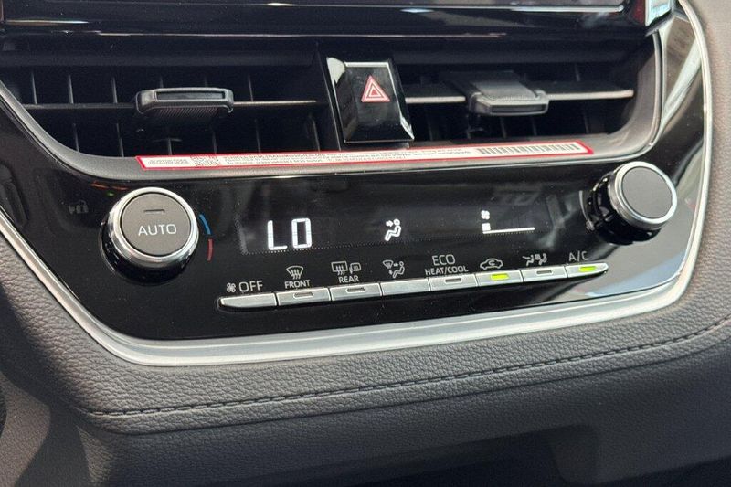 New 2026 Toyota Corolla Cross LEImage 21